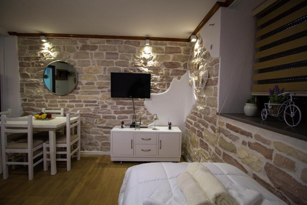 Solhouse Daire Gjirokastër Dış mekan fotoğraf